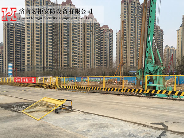 山東臨邊防護欄